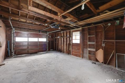 61 Linwood Drive East Hartford CT 06118