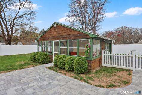 61 Linwood Drive East Hartford CT 06118