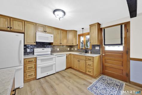 61 Linwood Drive East Hartford CT 06118
