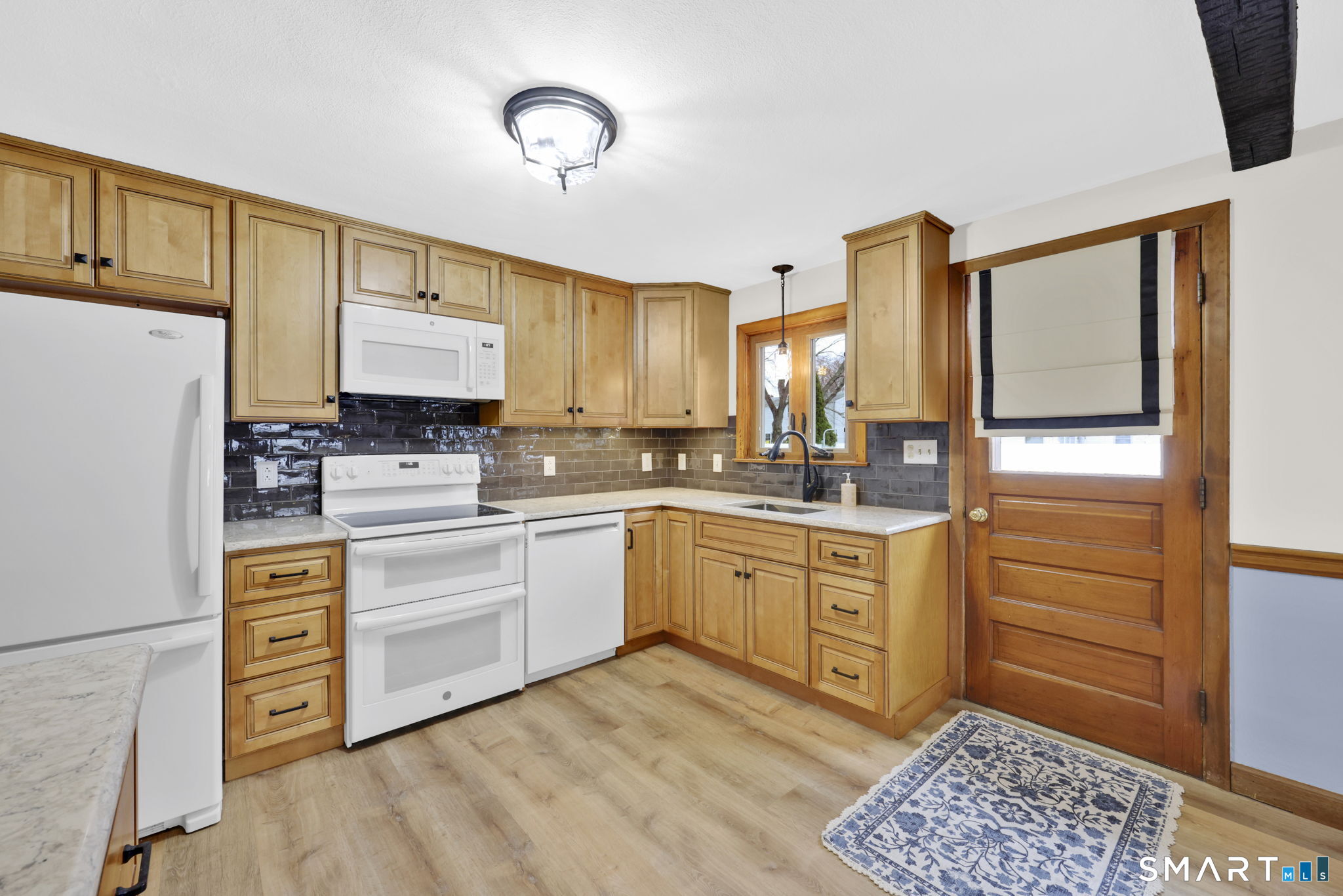 61 Linwood Drive East Hartford CT 06118