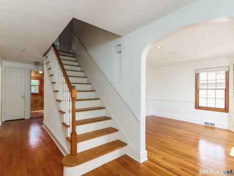 1690 Ridge Road North Haven CT 06473
