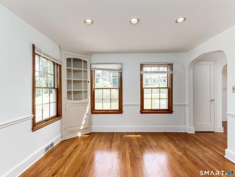 1690 Ridge Road North Haven CT 06473