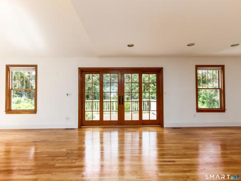 1690 Ridge Road North Haven CT 06473