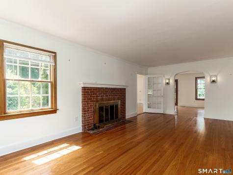 1690 Ridge Road North Haven CT 06473