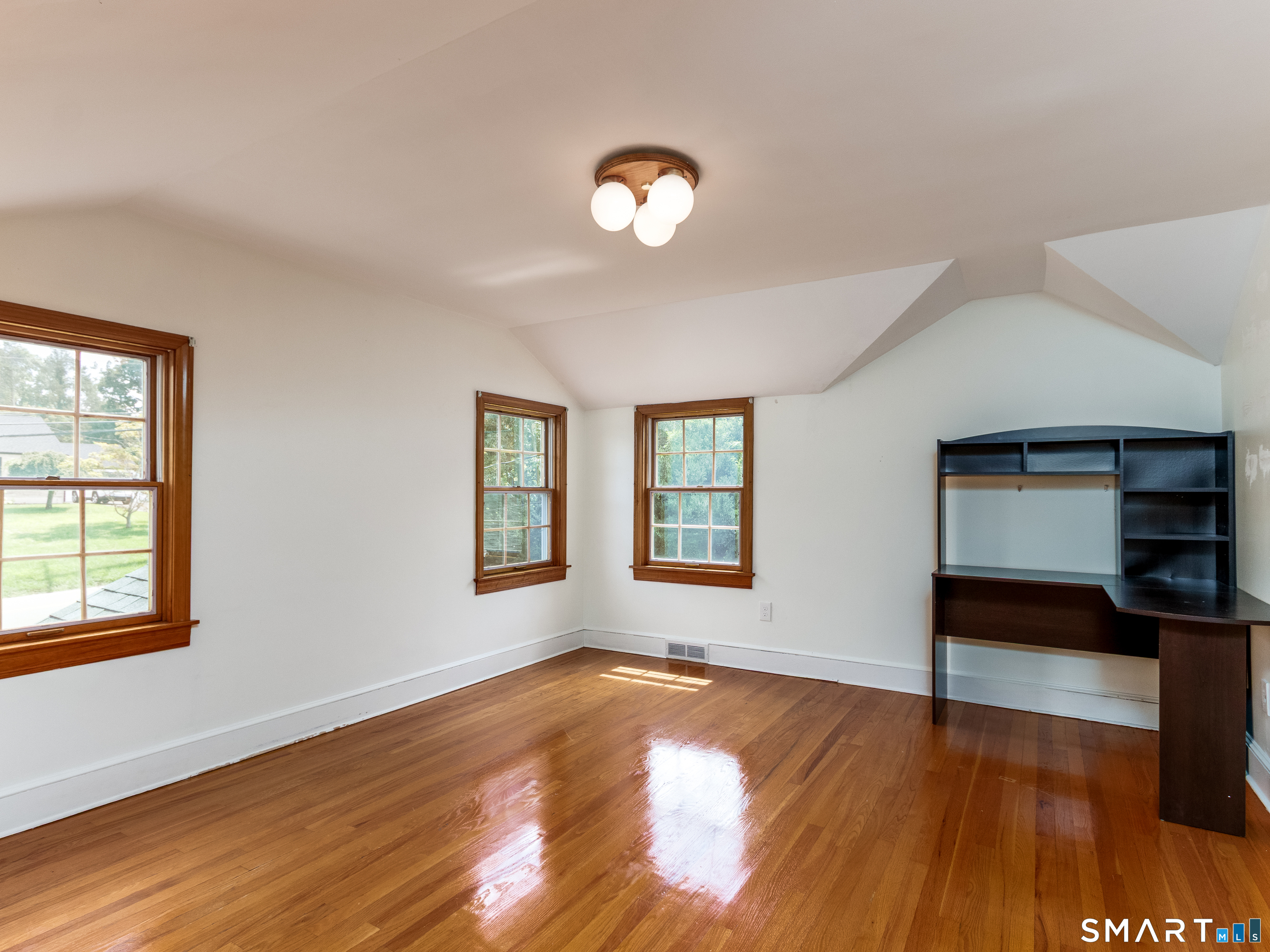1690 Ridge Road North Haven CT 06473