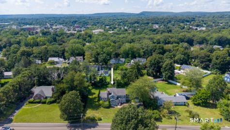 1690 Ridge Road North Haven CT 06473