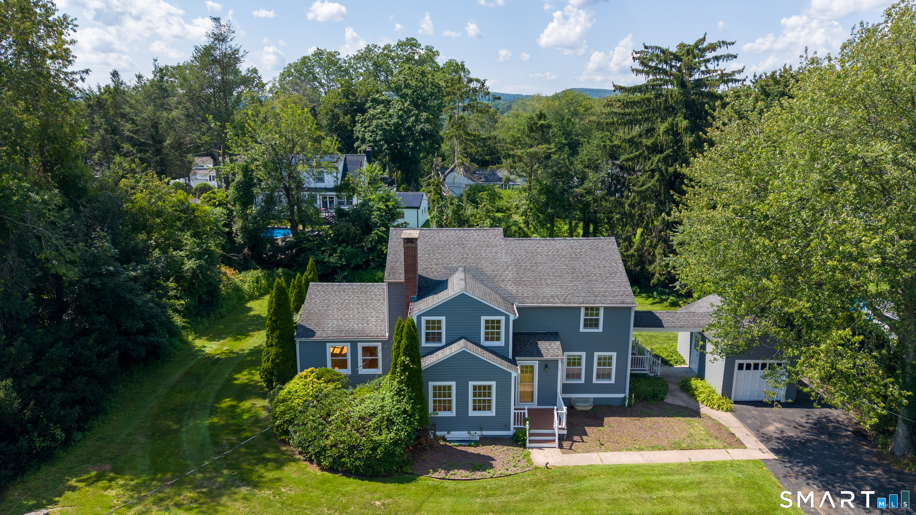 1690 Ridge Road North Haven CT 06473