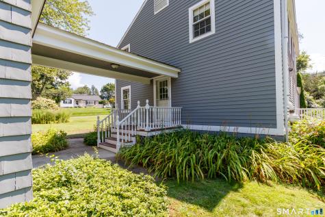 1690 Ridge Road North Haven CT 06473