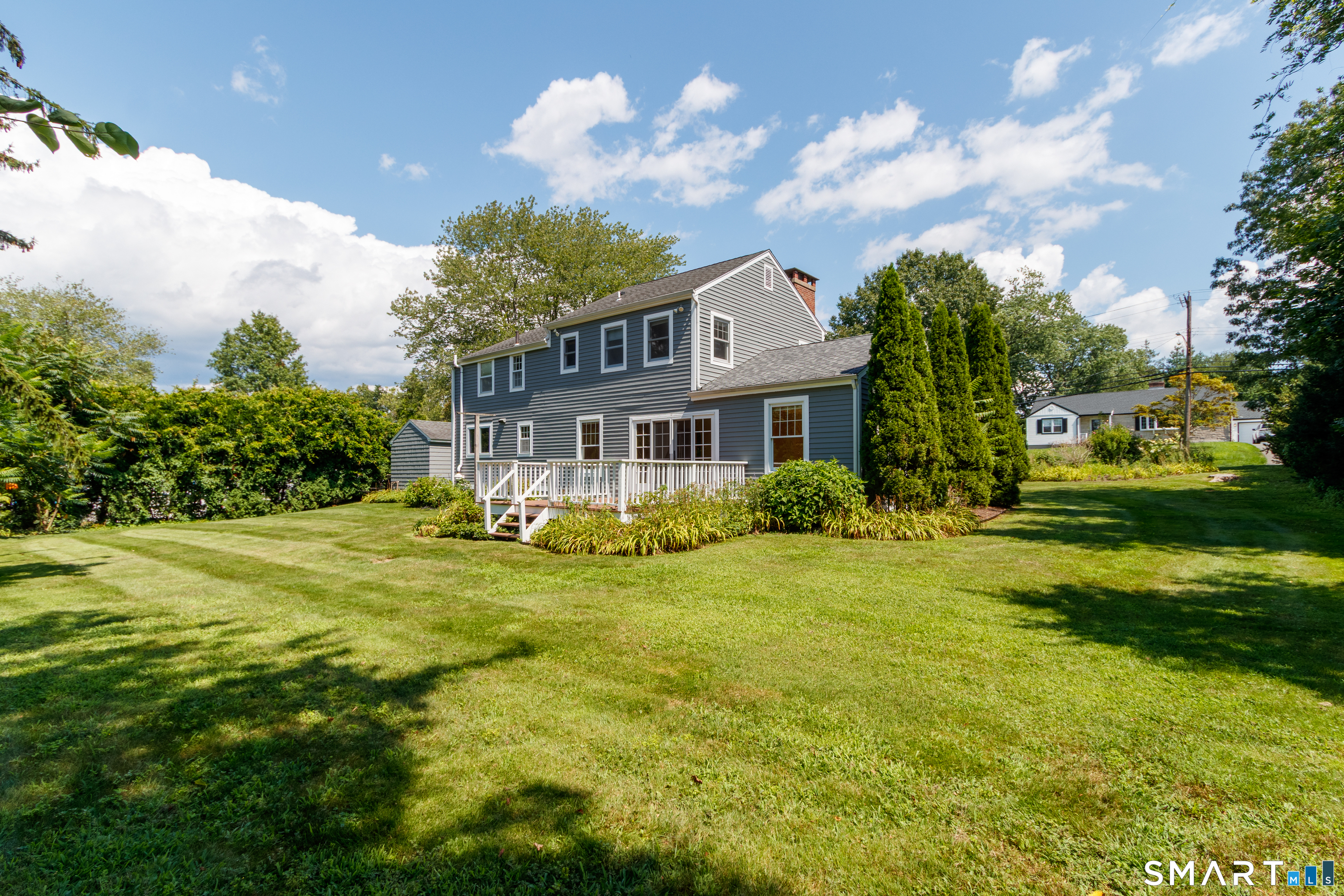 1690 Ridge Road North Haven CT 06473