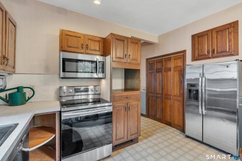 445 Farmington Avenue Waterbury CT 06710