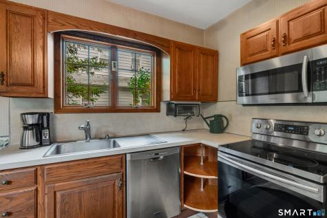 445 Farmington Avenue Waterbury CT 06710