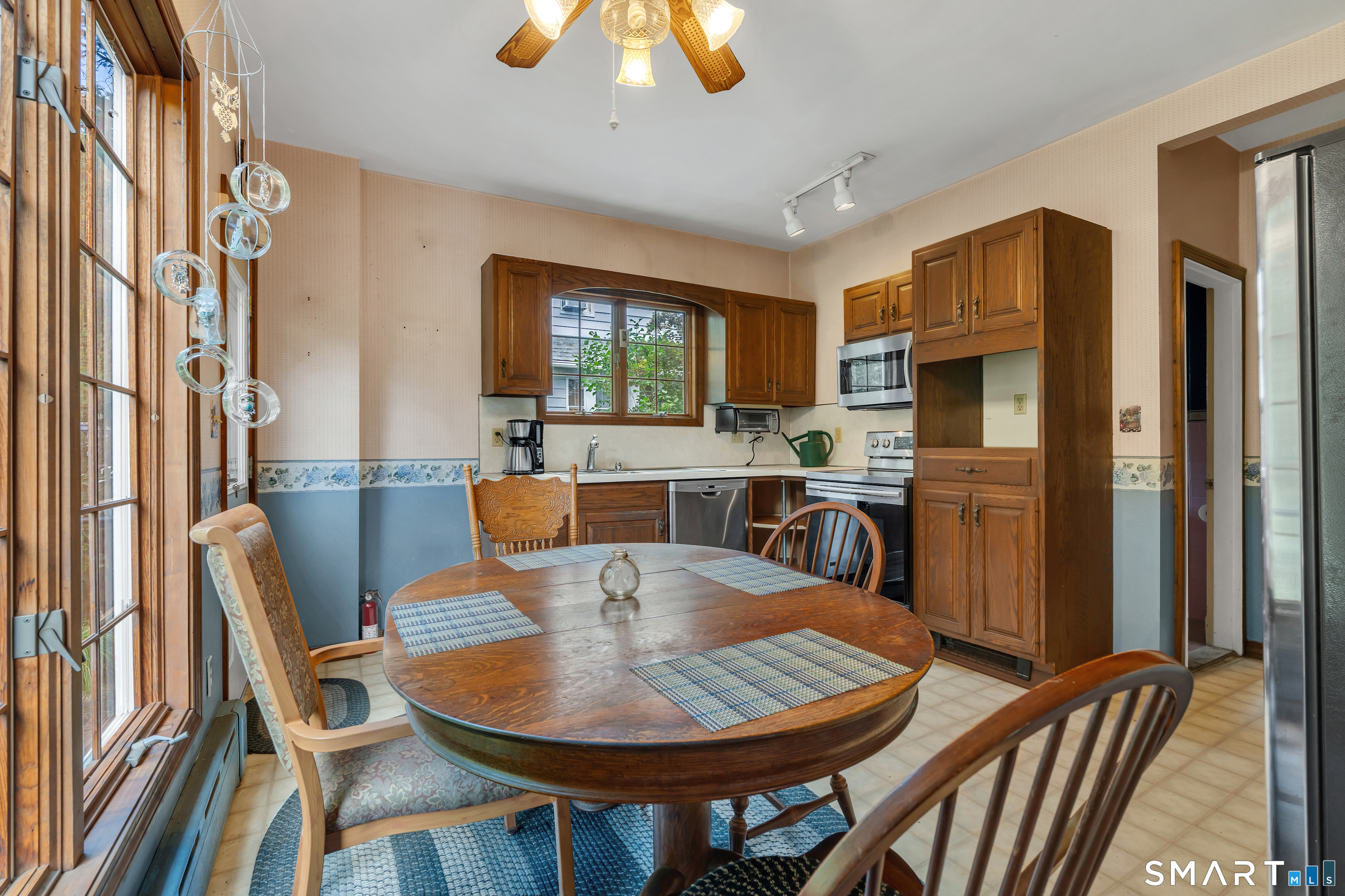 445 Farmington Avenue Waterbury CT 06710