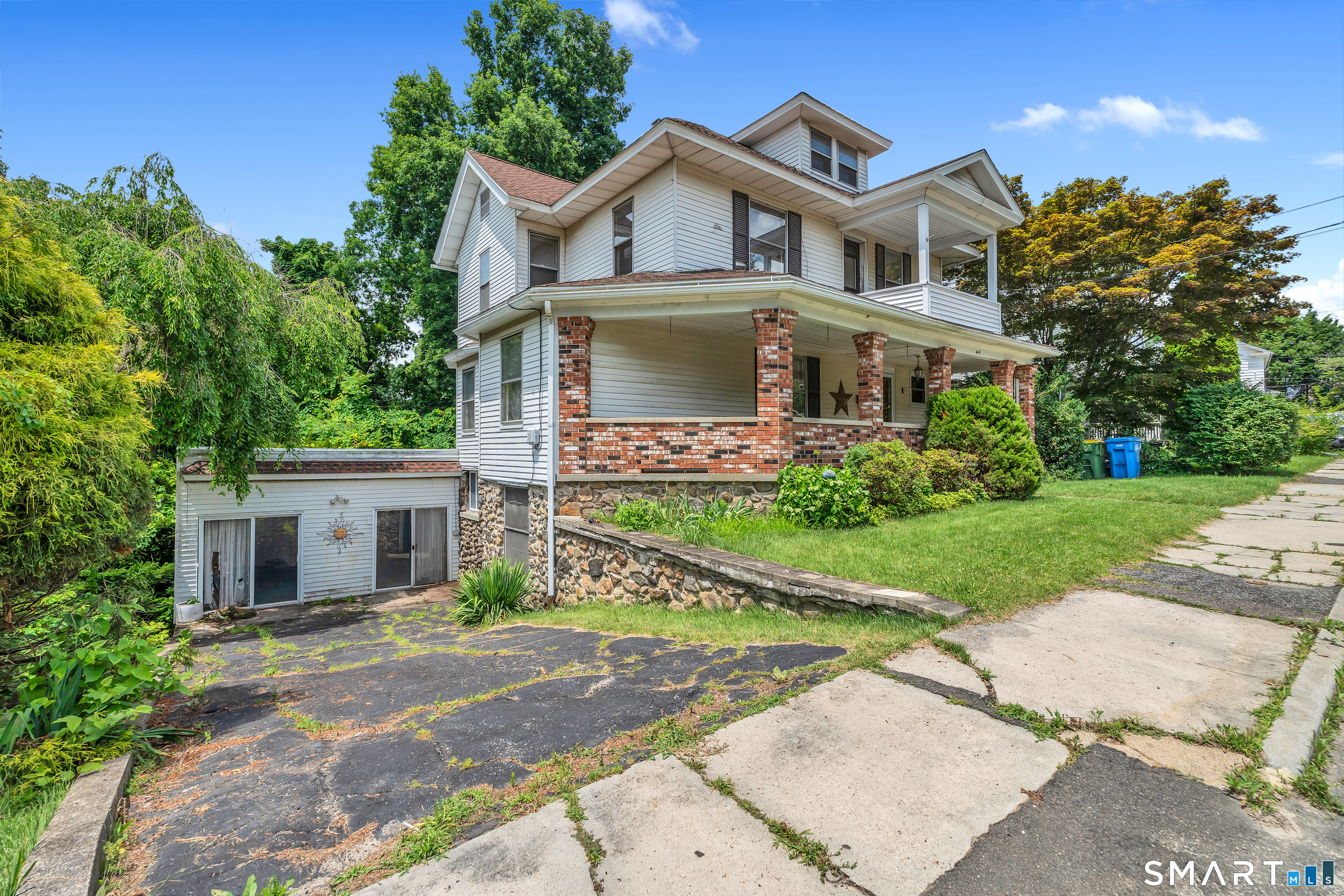 445 Farmington Avenue Waterbury CT 06710
