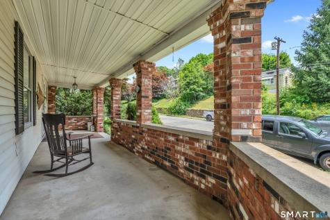 445 Farmington Avenue Waterbury CT 06710