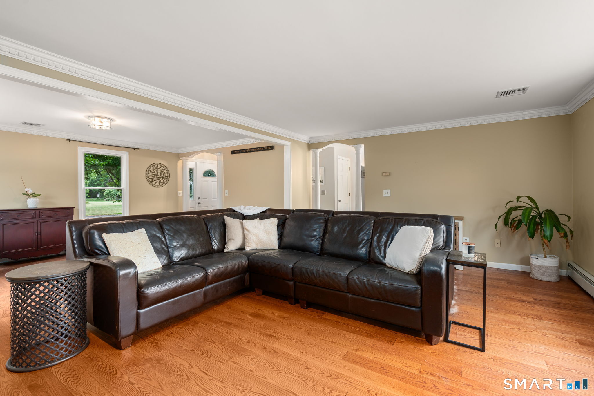 25 Vincent Circle South Windsor CT 06074