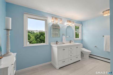 25 Vincent Circle South Windsor CT 06074