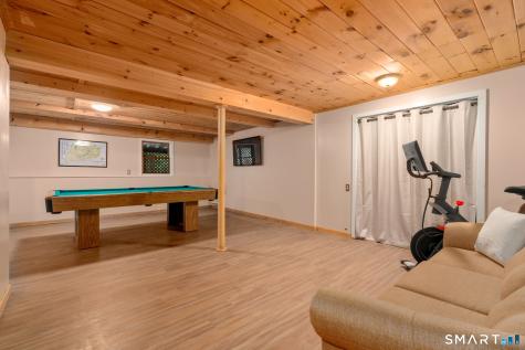 25 Vincent Circle South Windsor CT 06074