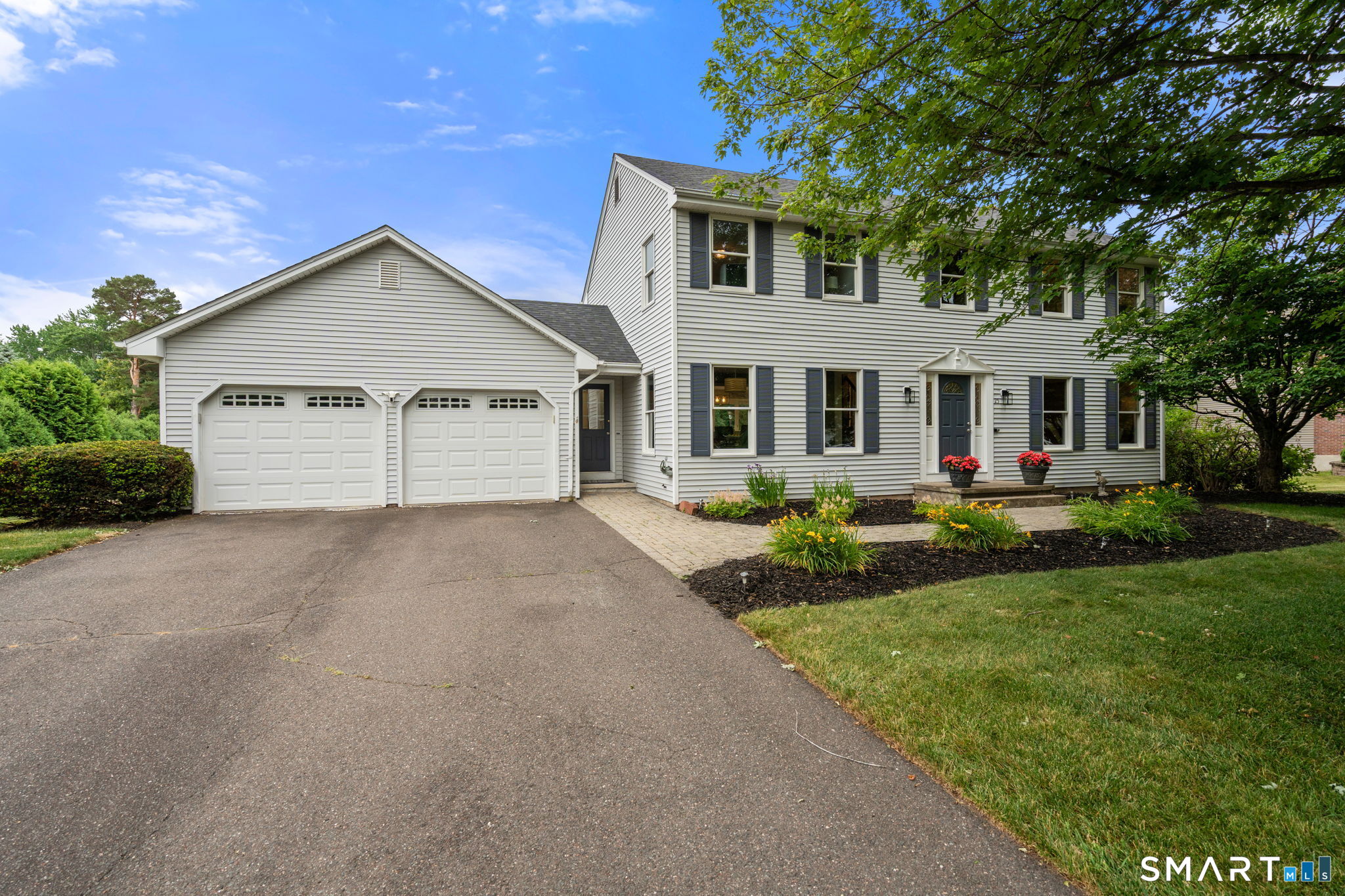 25 Vincent Circle South Windsor CT 06074
