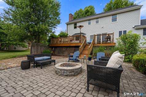 25 Vincent Circle South Windsor CT 06074