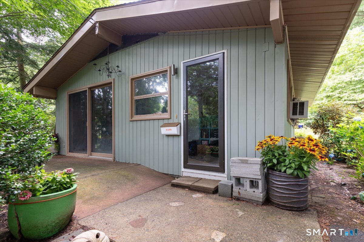 296 Ferguson Road Manchester CT 06040