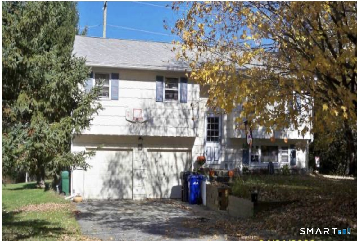 16 Stonecastle Road New Milford CT 06776