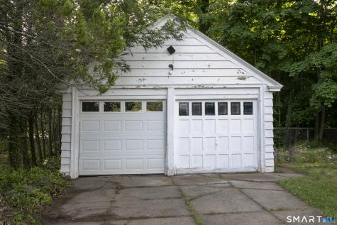 150 Ridgewood Avenue North Haven CT 06473