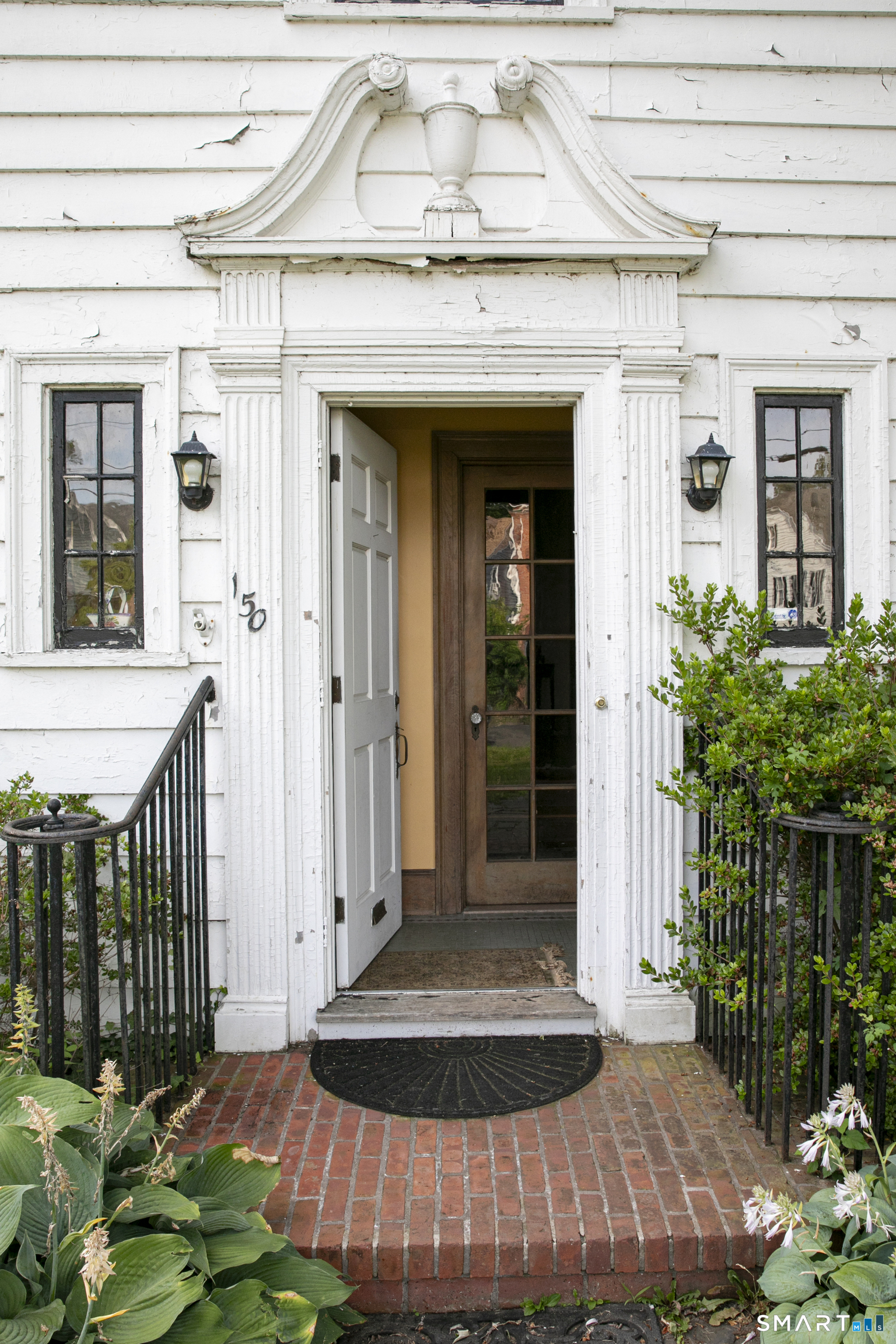 150 Ridgewood Avenue North Haven CT 06473