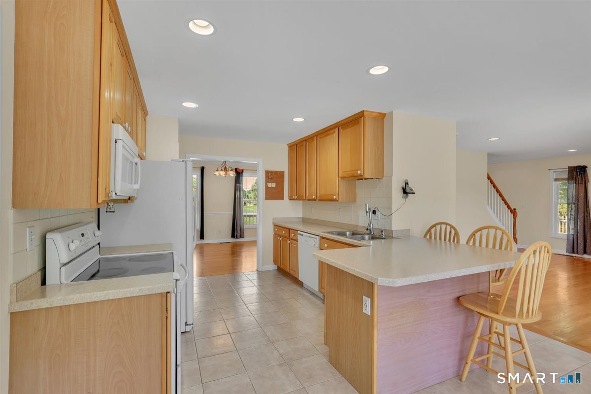 66 Highland Avenue East Windsor CT 06016