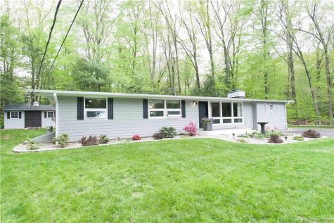 60 Hickory Hill Road Simsbury CT 06070