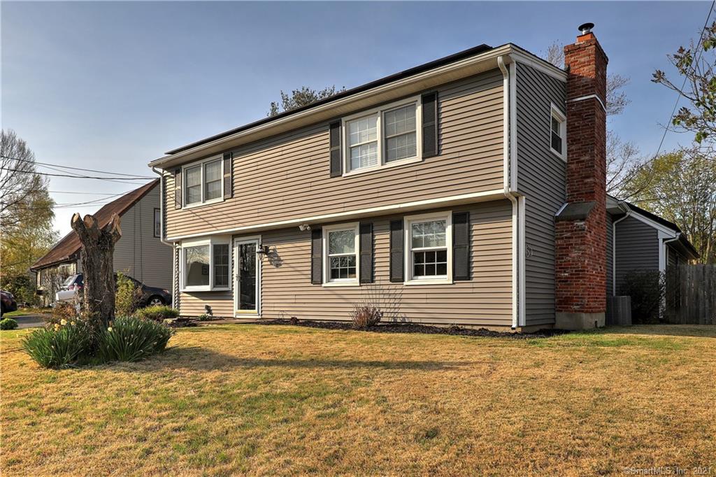 33 Meetinghouse Lane Milford CT 06460