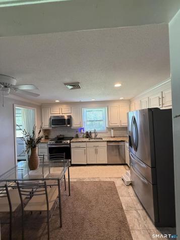 204 Willowcrest Drive Windsor CT 06095