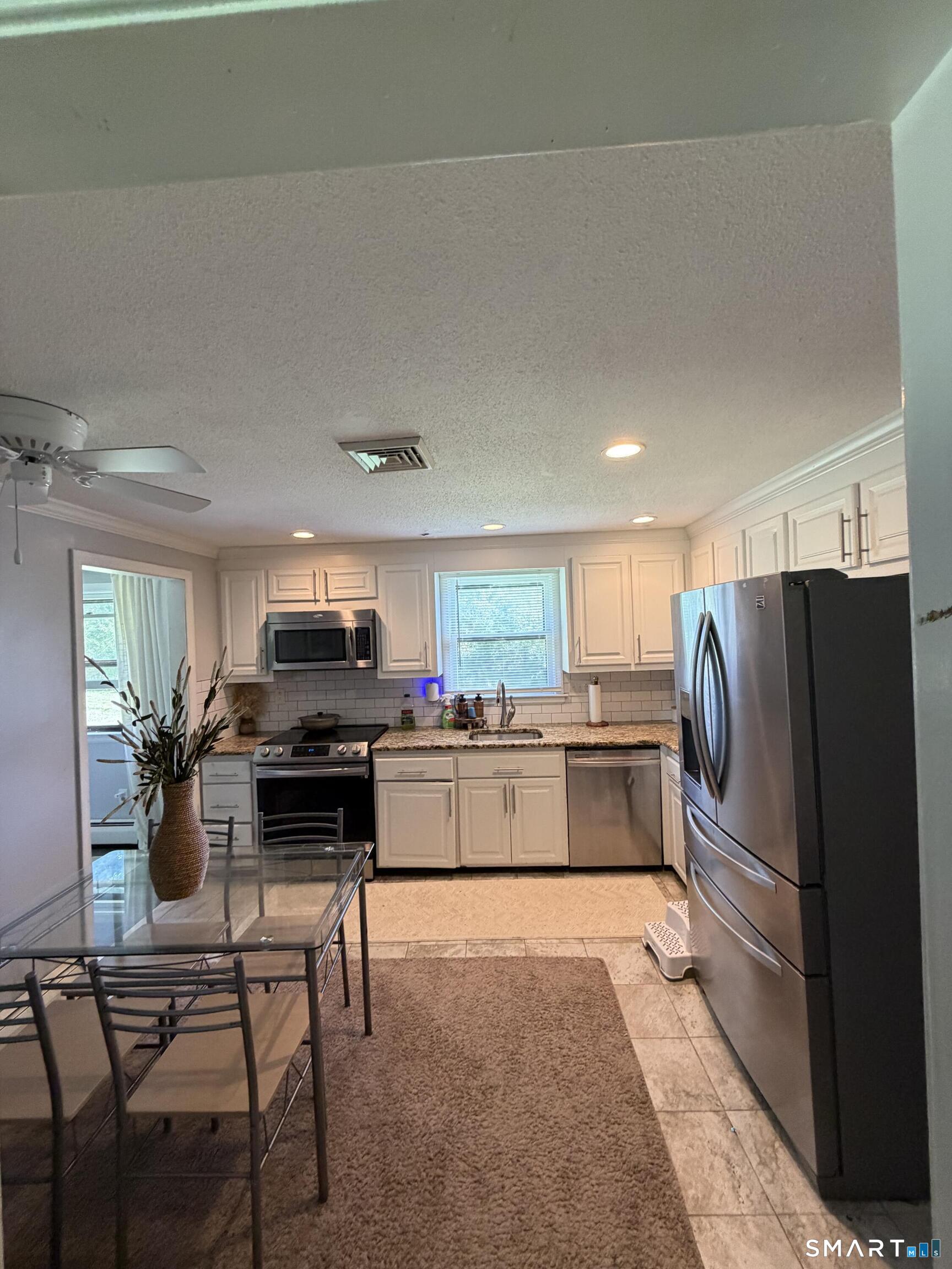 204 Willowcrest Drive Windsor CT 06095