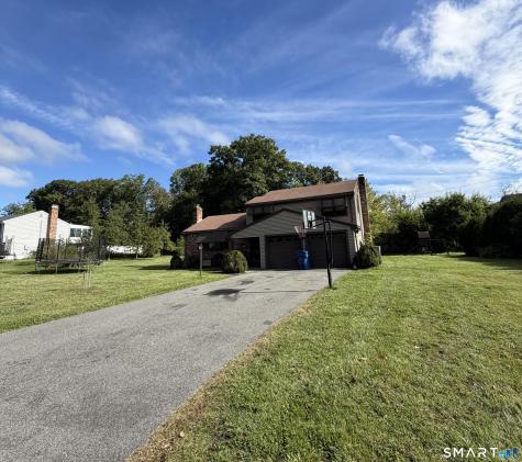 204 Willowcrest Drive Windsor CT 06095
