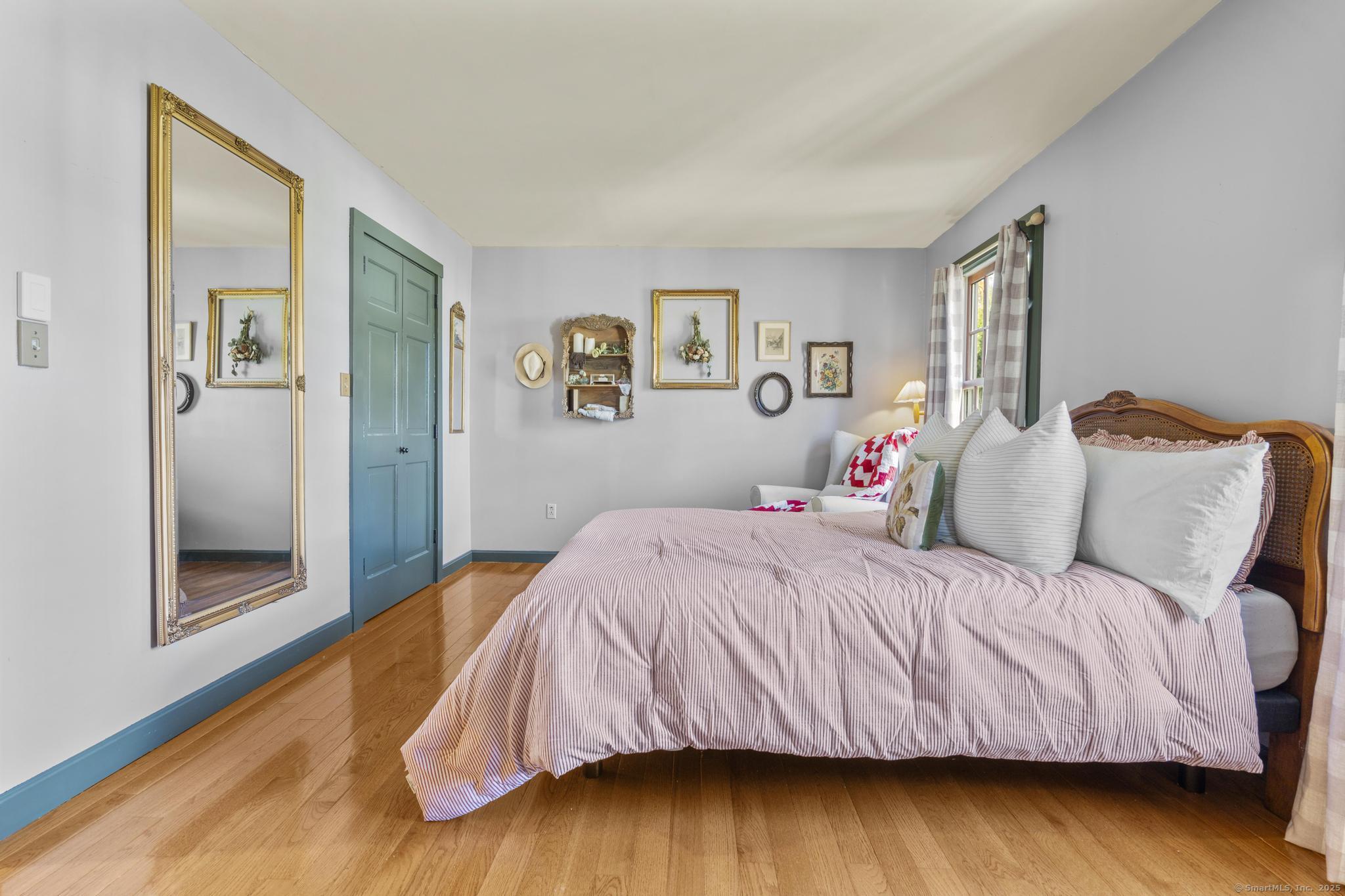 7 Cheney Lane East Hartford CT 06118