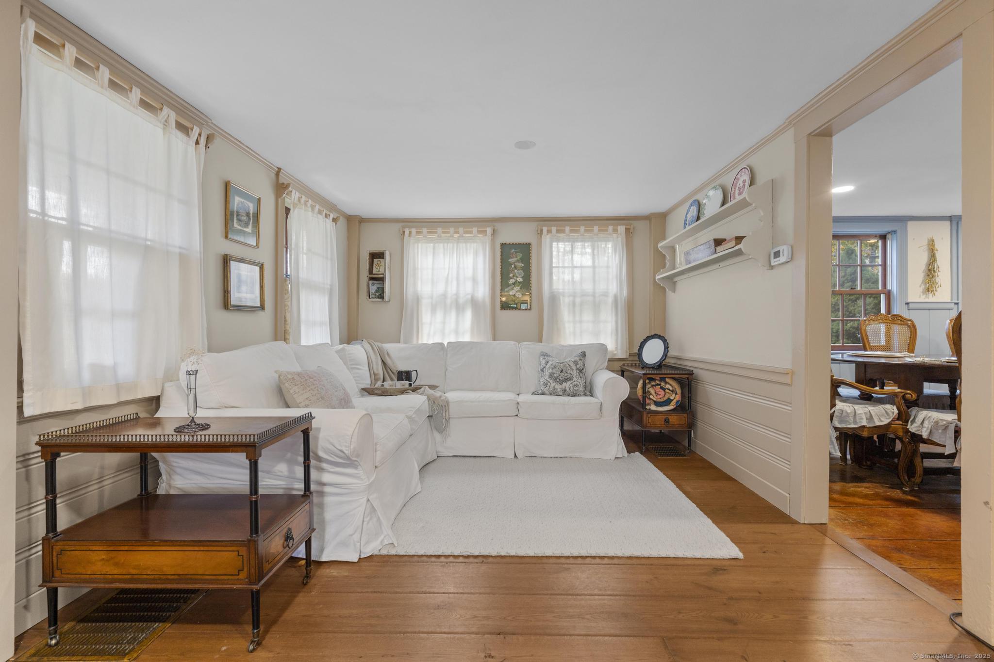 7 Cheney Lane East Hartford CT 06118