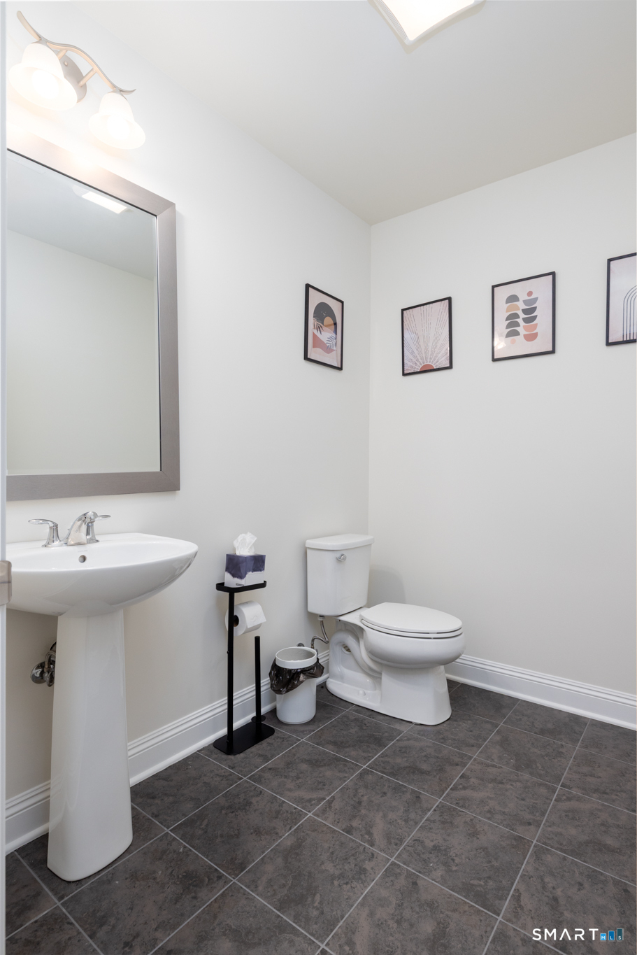 8 Woodland Path Beacon Falls CT 06403