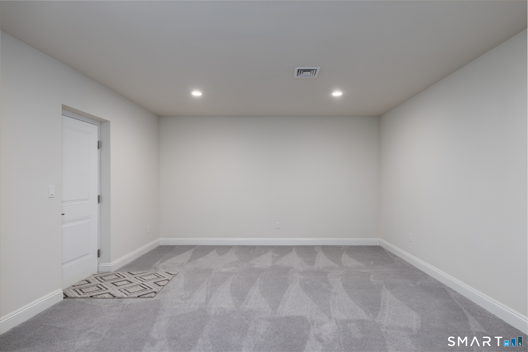 8 Woodland Path Beacon Falls CT 06403