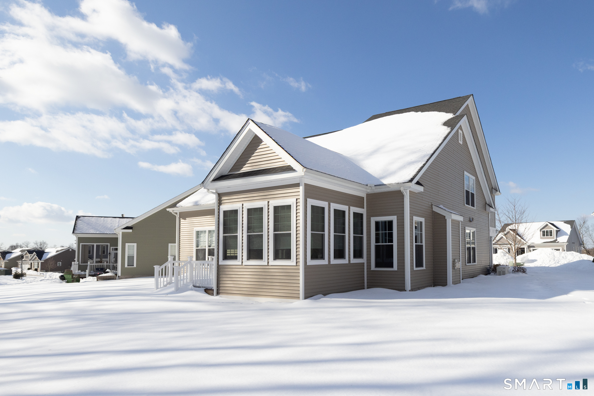 8 Woodland Path Beacon Falls CT 06403