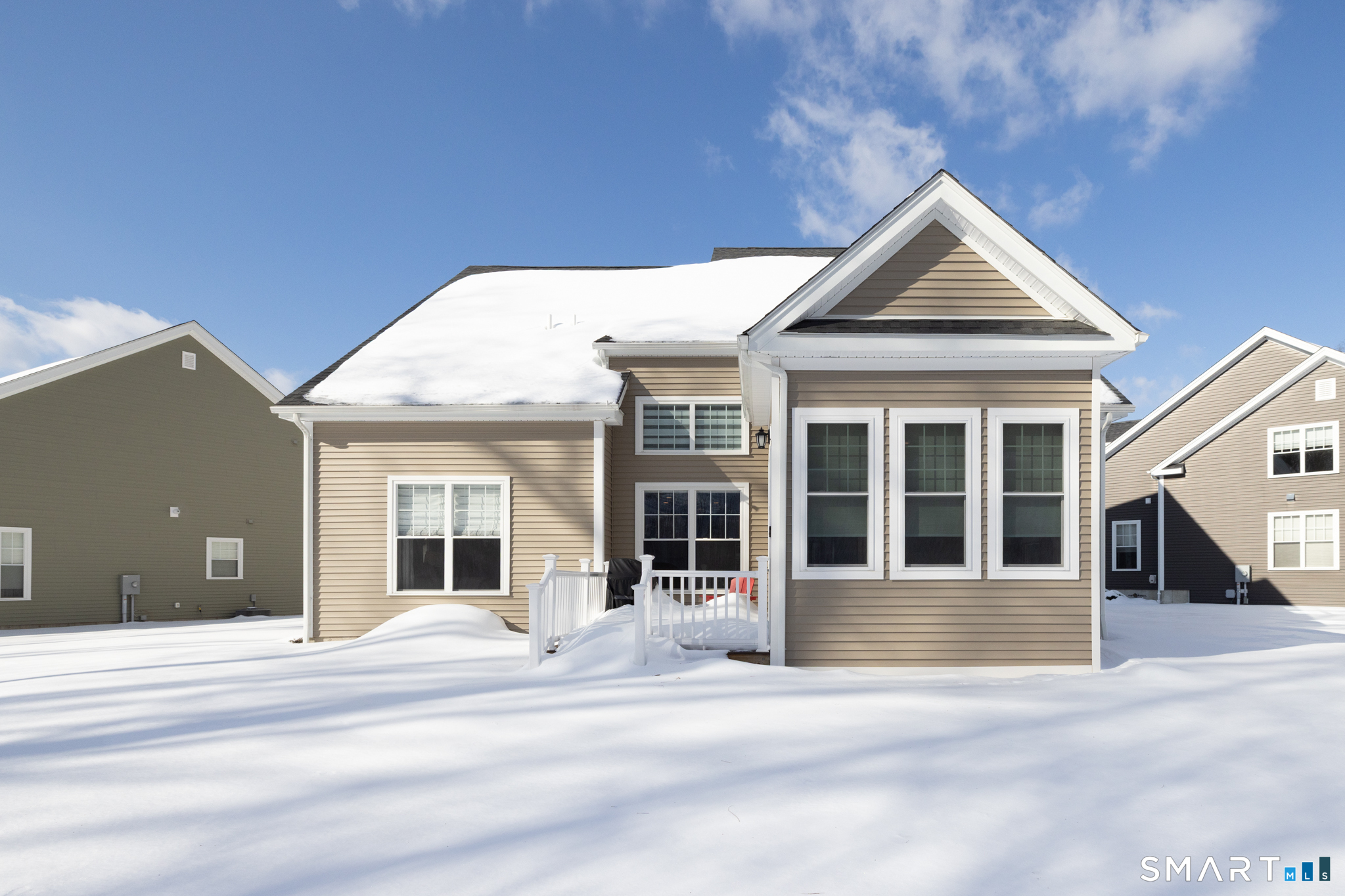 8 Woodland Path Beacon Falls CT 06403