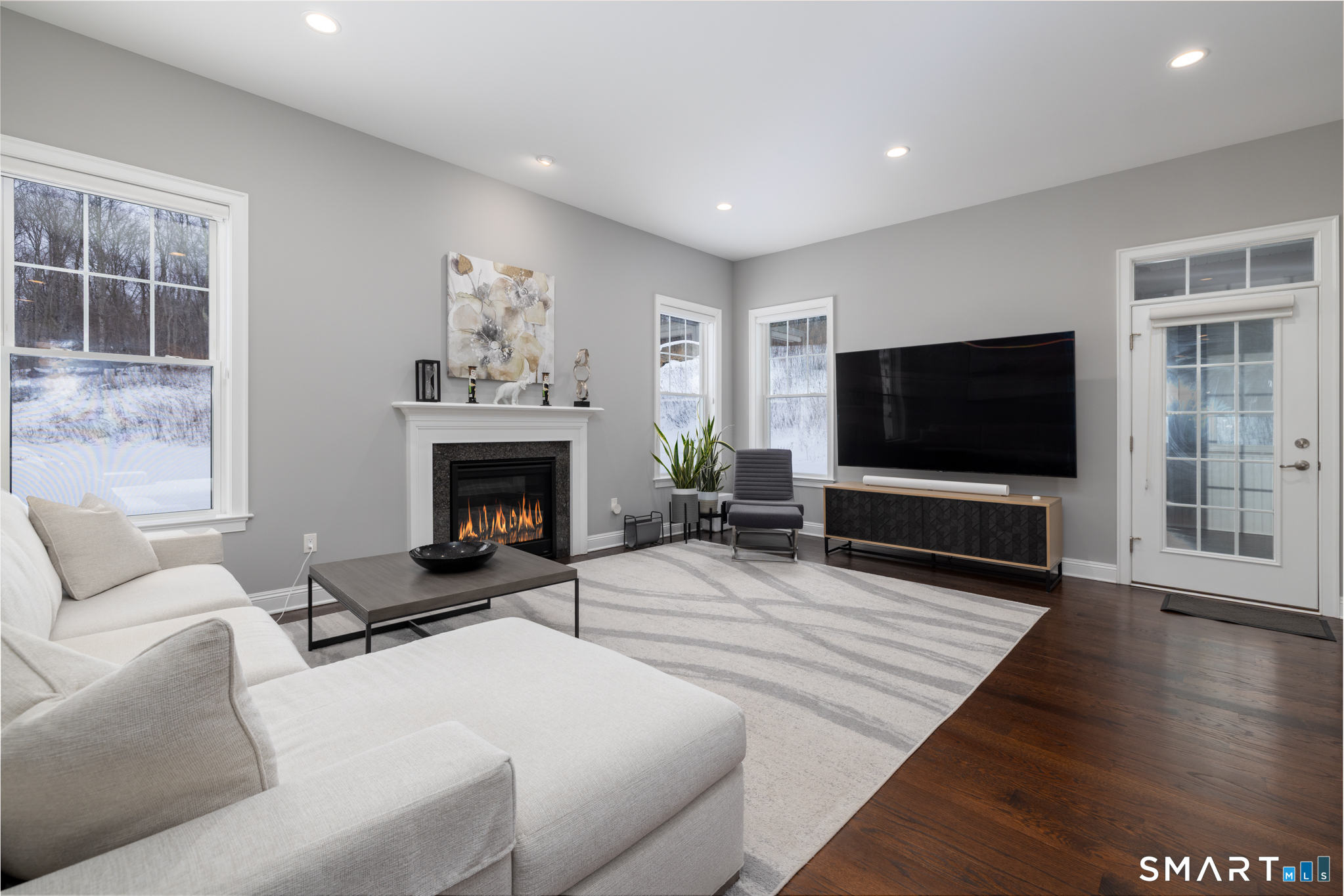 8 Woodland Path Beacon Falls CT 06403