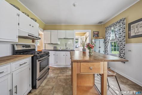 229 Jackson Street Thomaston CT 06787