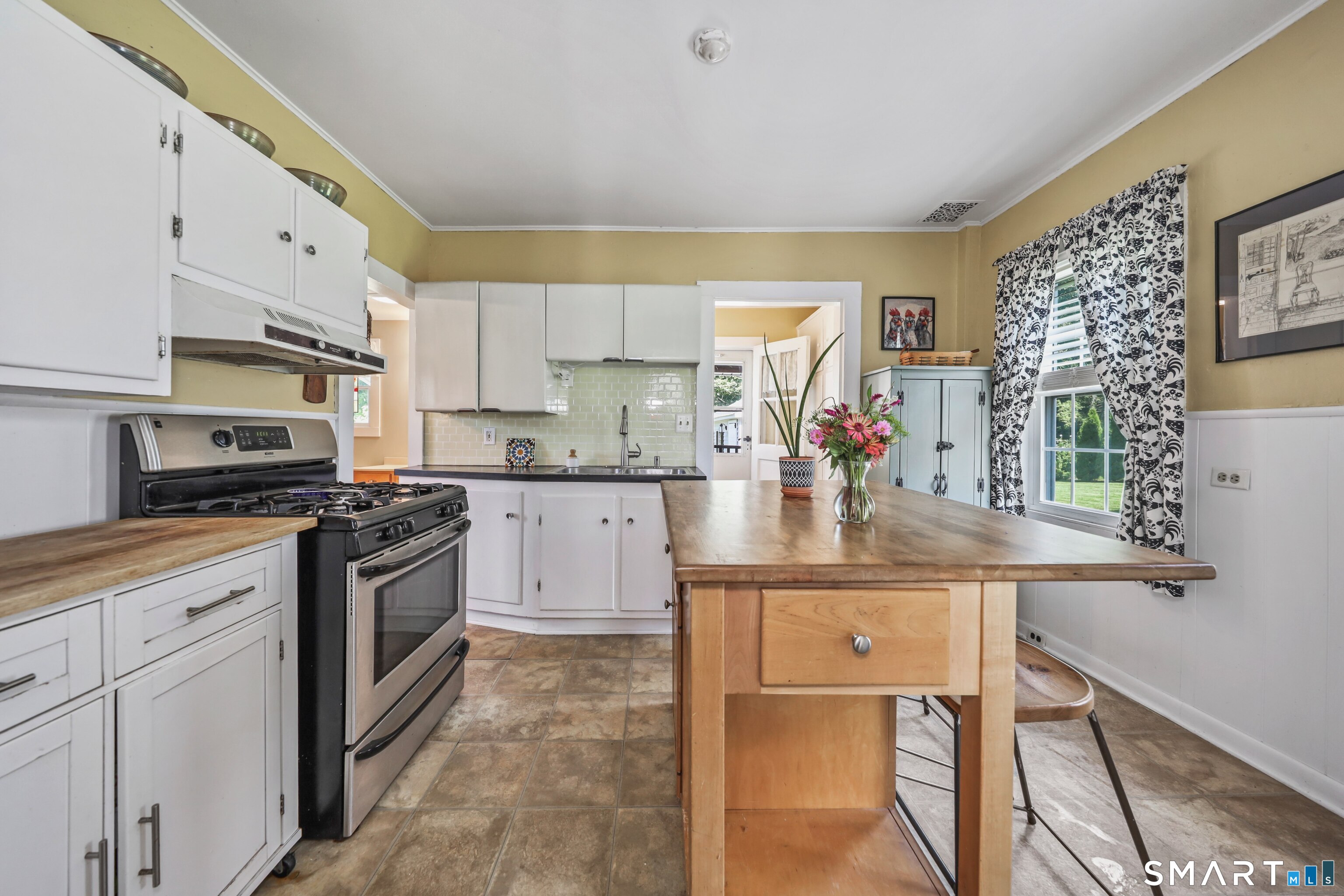 229 Jackson Street Thomaston CT 06787
