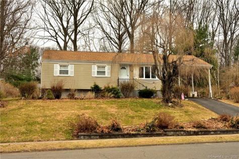 23 Bel Aire Drive Plainville CT 06062