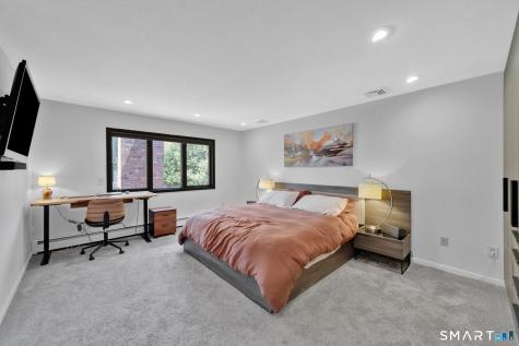 26 Hampton Drive Manchester CT 06040