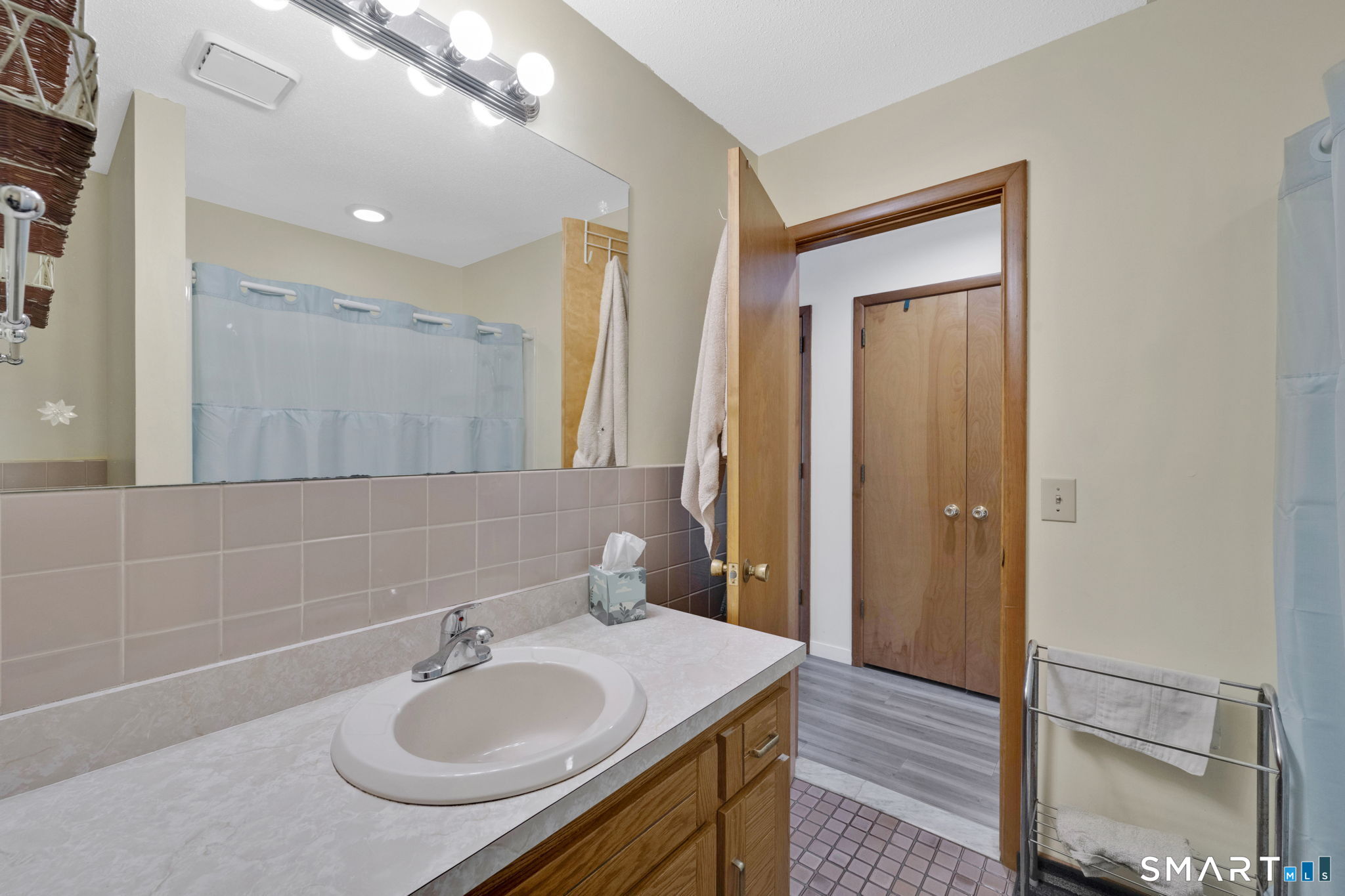 26 Hampton Drive Manchester CT 06040