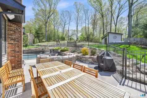 26 Hampton Drive Manchester CT 06040