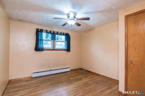 10 Sun Street Enfield CT 06082