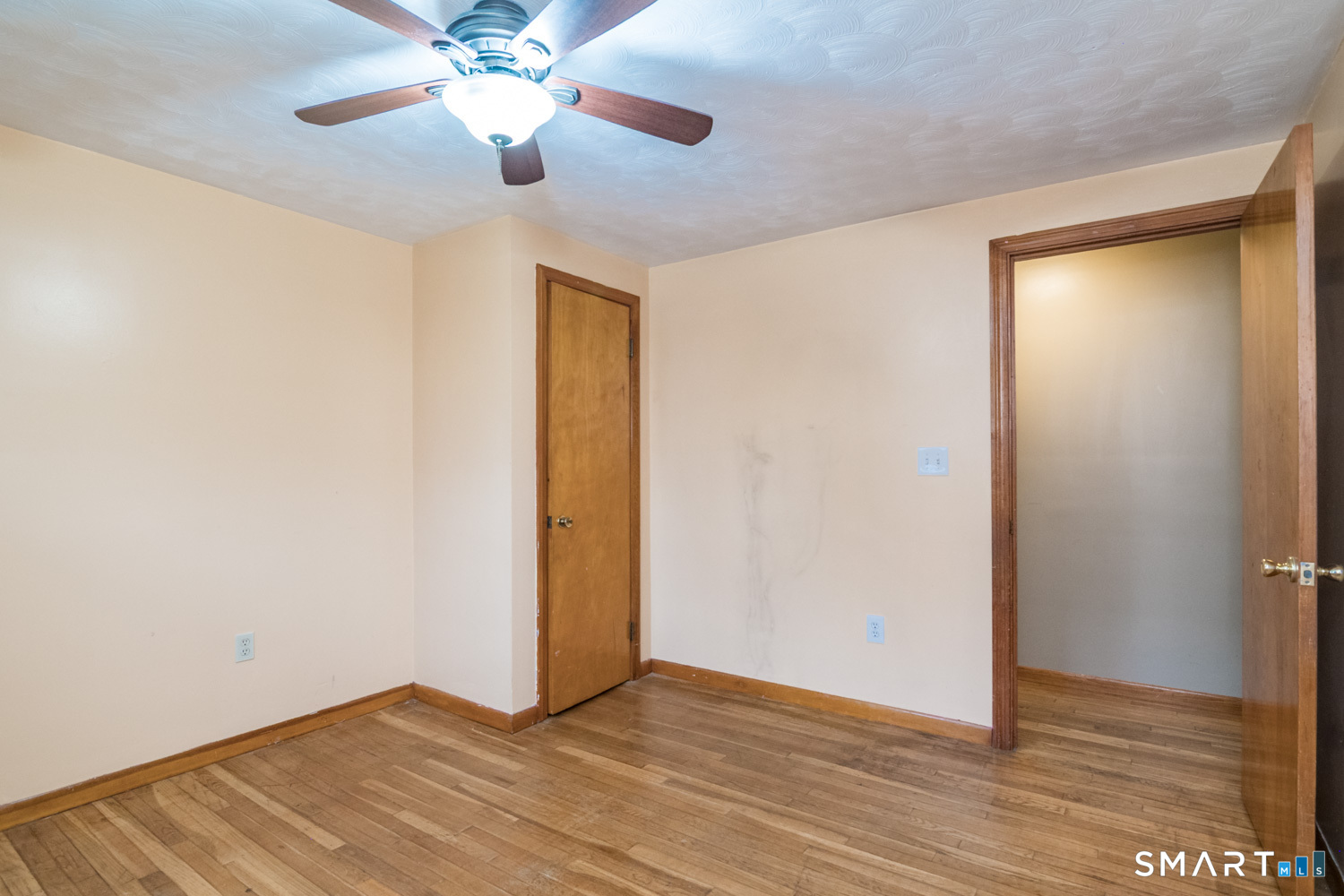 10 Sun Street Enfield CT 06082