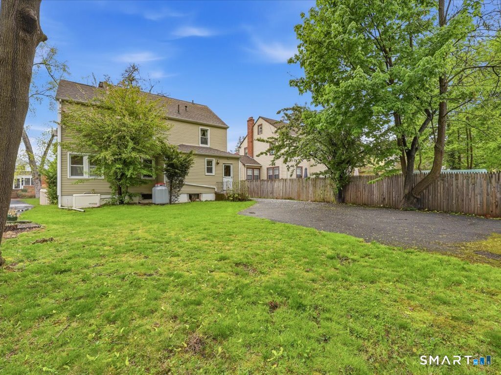 207 Branford Street Hartford CT 06112
