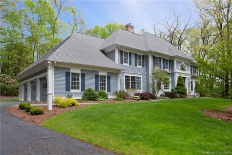 7 Brighton Lane Simsbury CT 06070